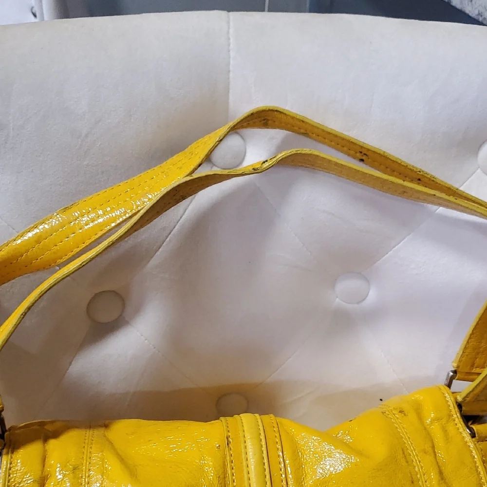 Flawed Jill Stuart Vibrant Yellow Shoulder Bag - Picture 3 of 16